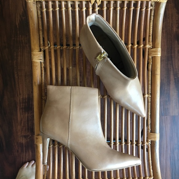 Sam Edelman Leather Booties - Picture 2 of 4